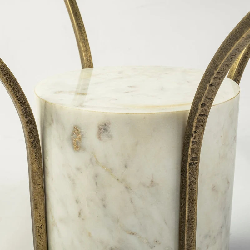 Table d'appoint ronde avec plateau en verre, métal doré et piédestal en marbre blanc