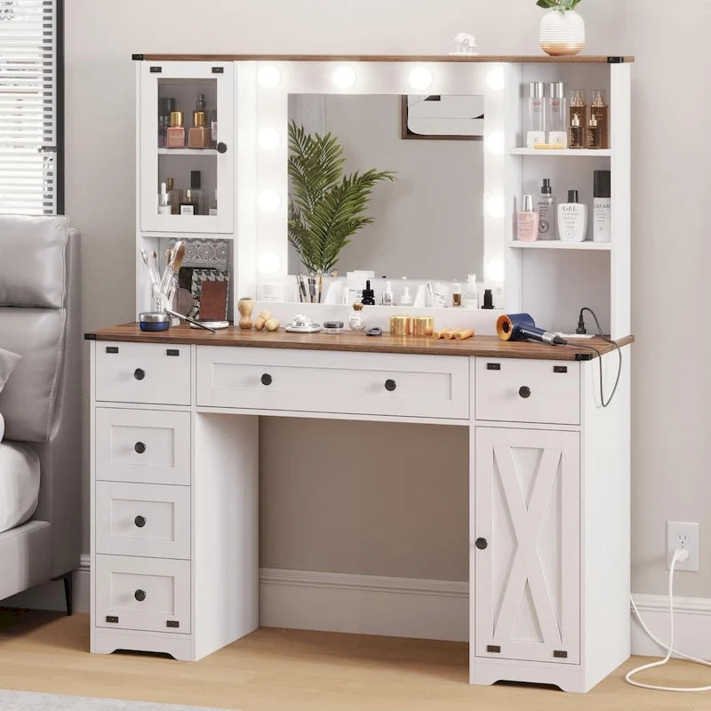 Coiffeuse avec grand miroir et ampoules lumineuses