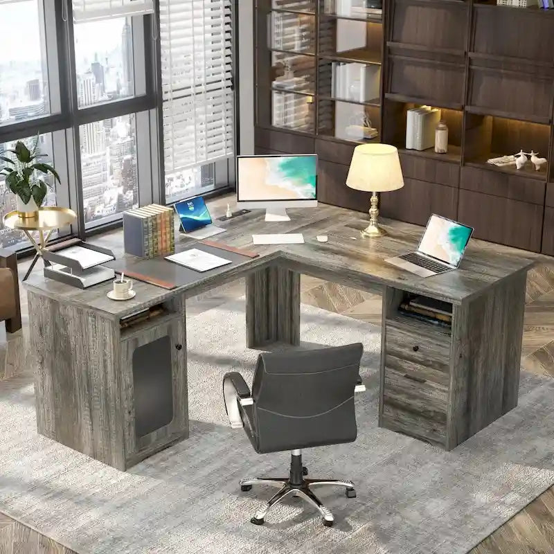 Bureau d'angle moderne de style ferme avec classeur et tiroirs, bureau de direction avec station de charge