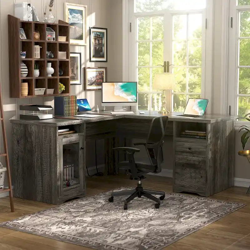 Bureau d'angle moderne de style ferme avec classeur et tiroirs, bureau de direction avec station de charge