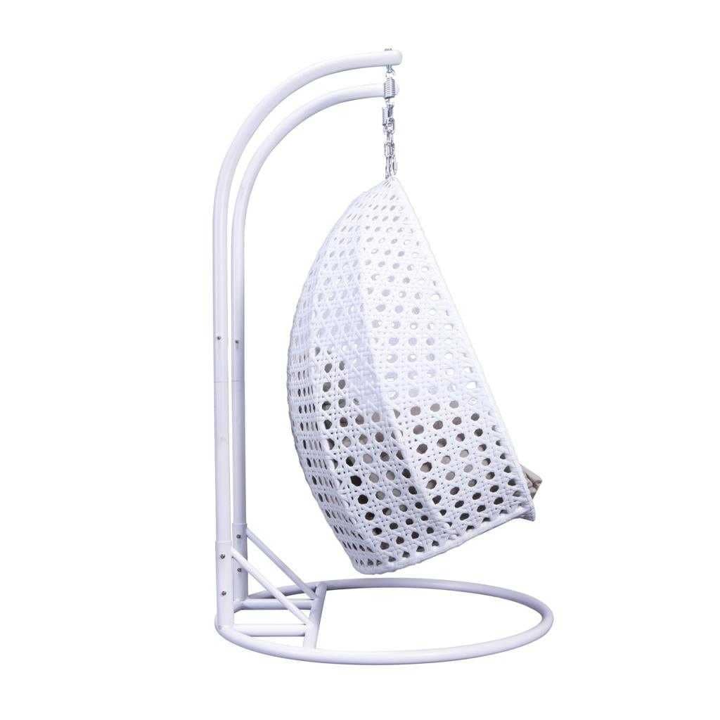 LeisureMod Fauteuil suspendu œuf 2 places avec support - Balançoire / hamac de patio en rotin osier pour extérieur/intérieur avec coussins